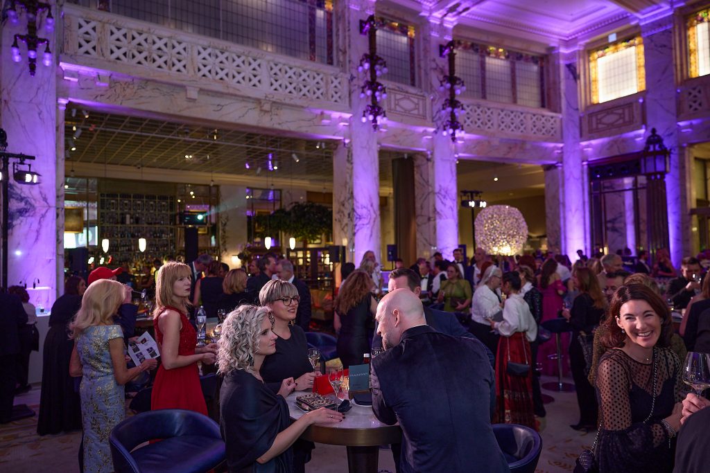 20251110-Schmuckstars0012web