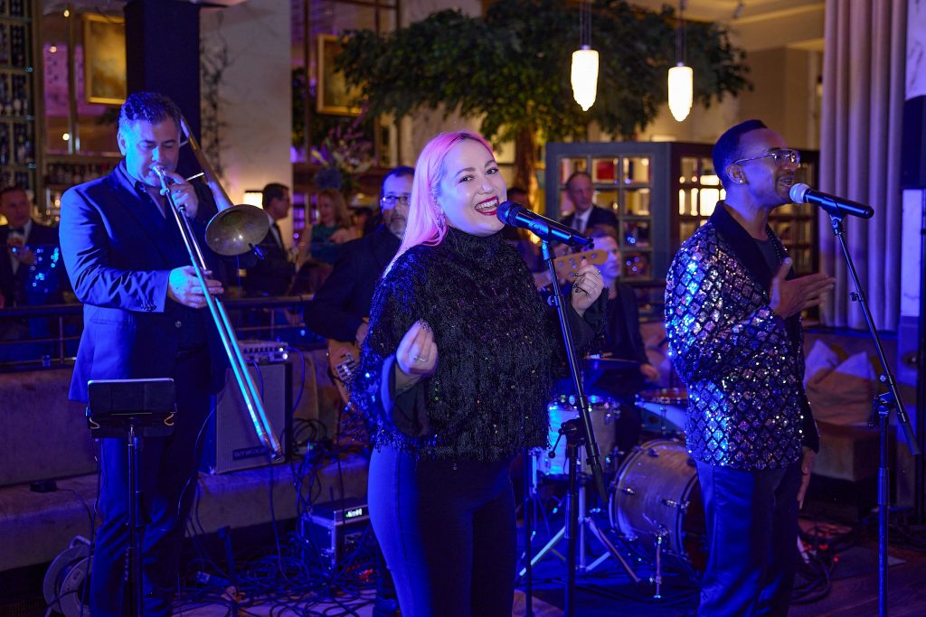 20251110-Schmuckstars0412web